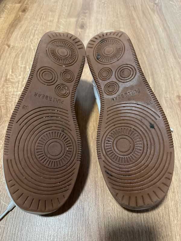 Buty sportowe sneakersy