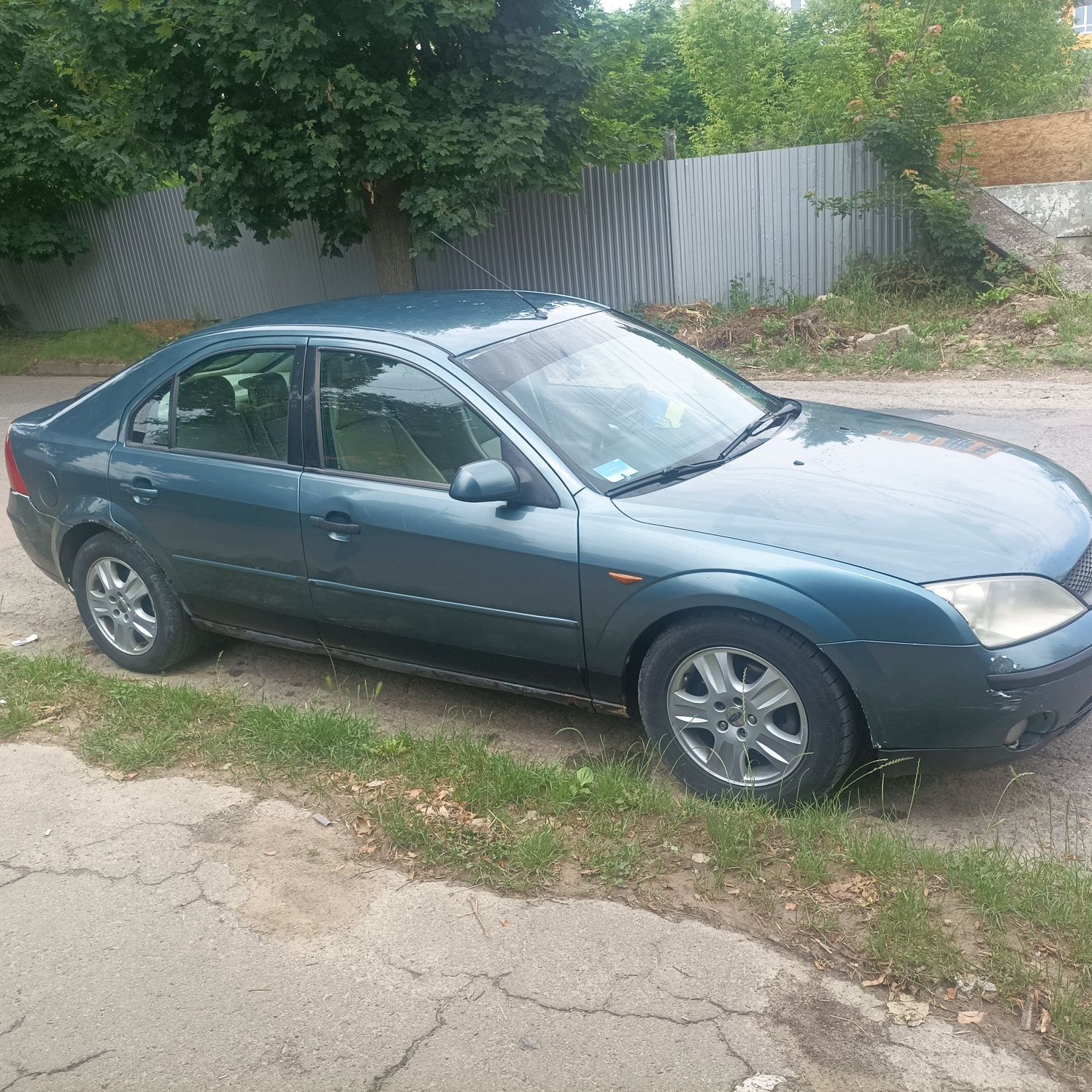 Ford Mondeo 2003р повний електропакет.мотор 20 тдi.Економний.