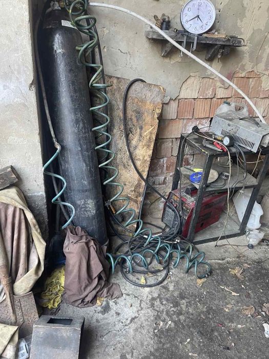 оренда гаража 40м 10соток землі