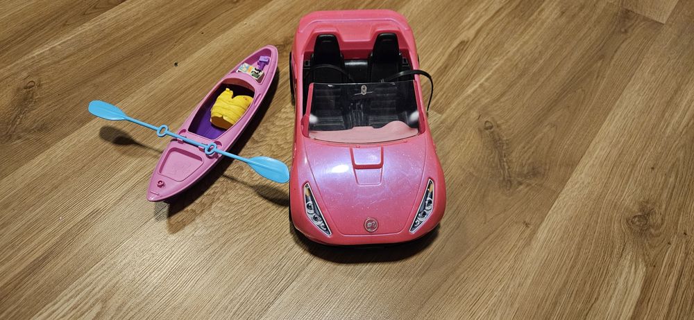 Barbie samochód sportowy używany + kajak