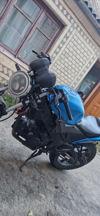 Продам мотоцикл є недоліки все розповім пишіть