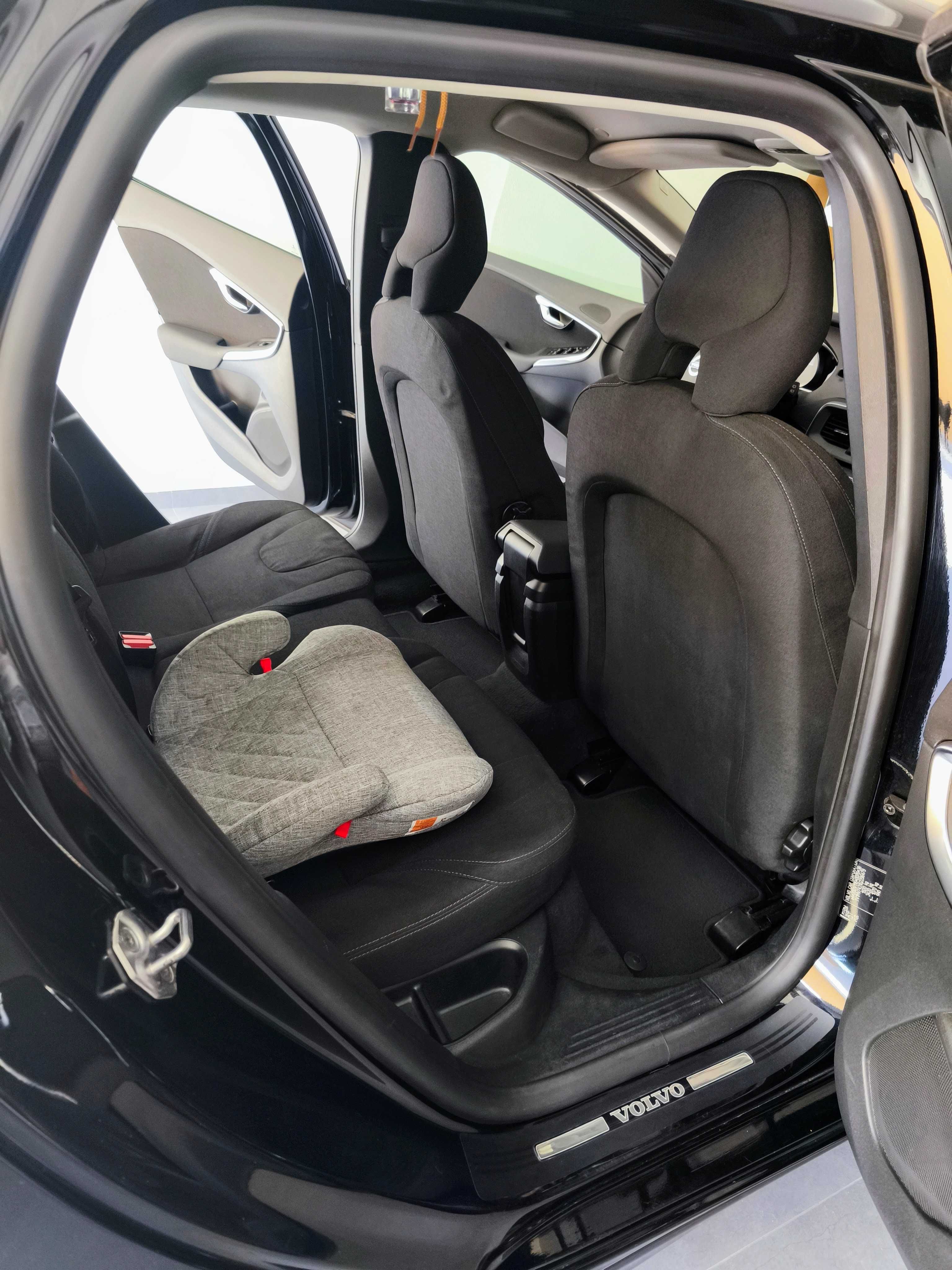 Volvo V40 2.0 D2