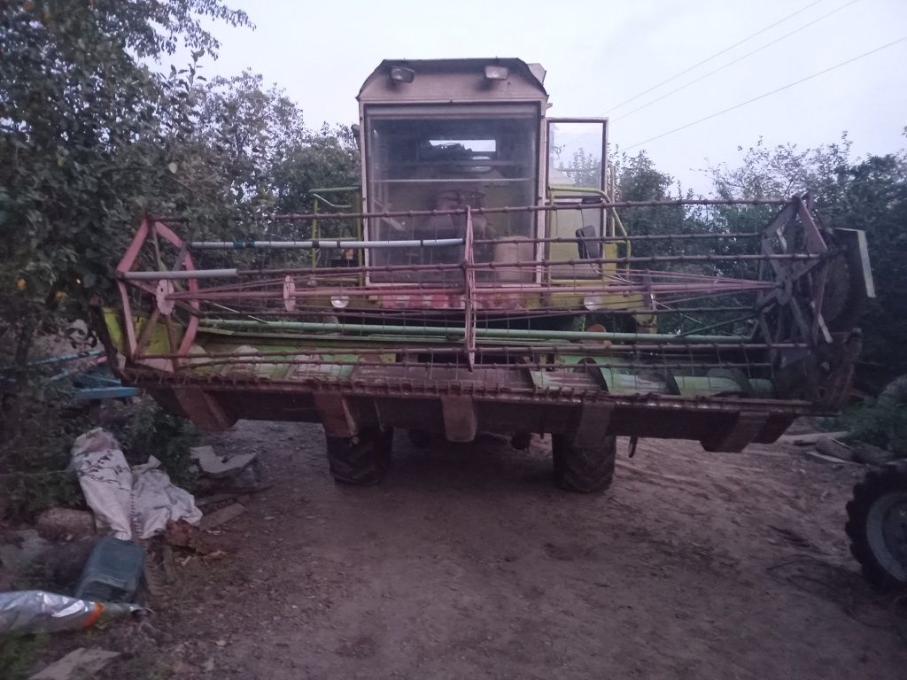 Клаас домінатор 56