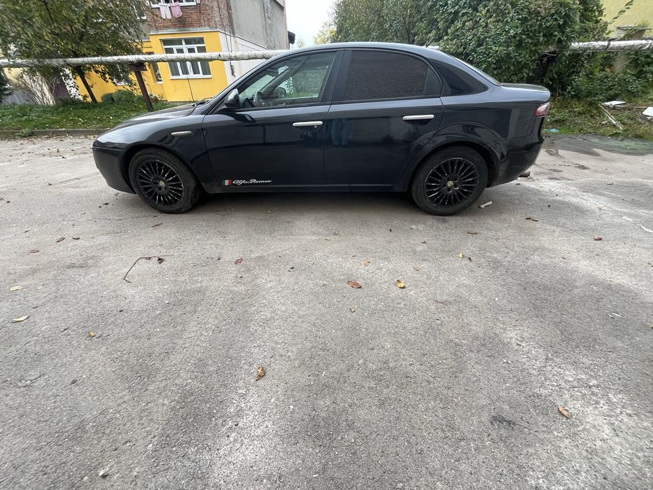 Alfa Romeo 159 1.9 JTDm — на ходу, хороший стан