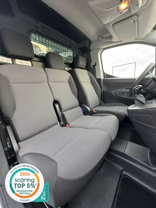 Peugeot Partner 3 lugares 2021 C/ 22 mil kms