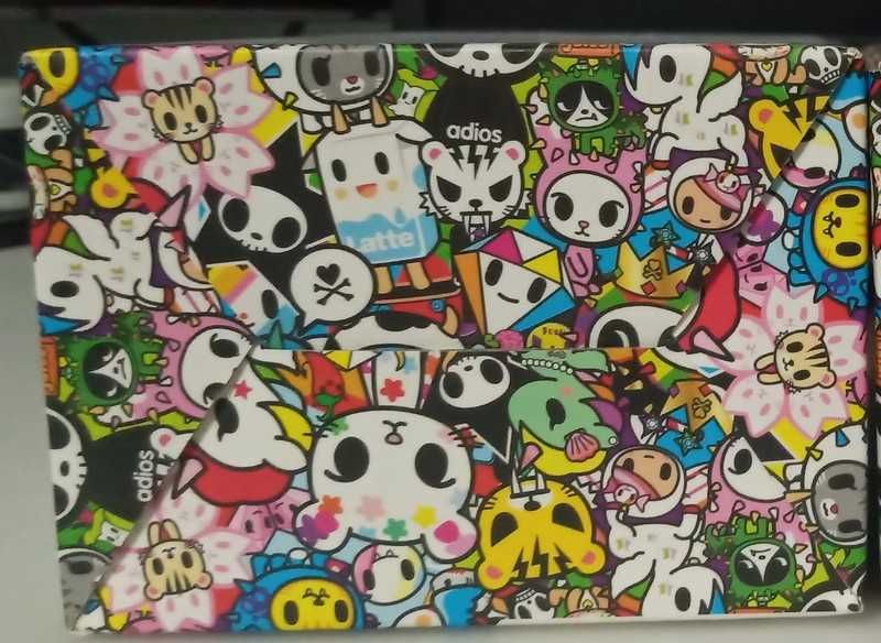 Conjunto de 2 canecas Tokidoki Novas e Seladas