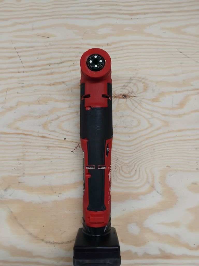 Milwaukee M12 FMT urządzenie wielofunkcyjne z akumulatorem  2Ah