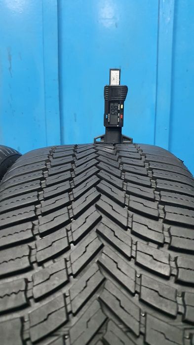 245/40 R19 Markowe opony całoroczne Bridgestone ! Rok 2022