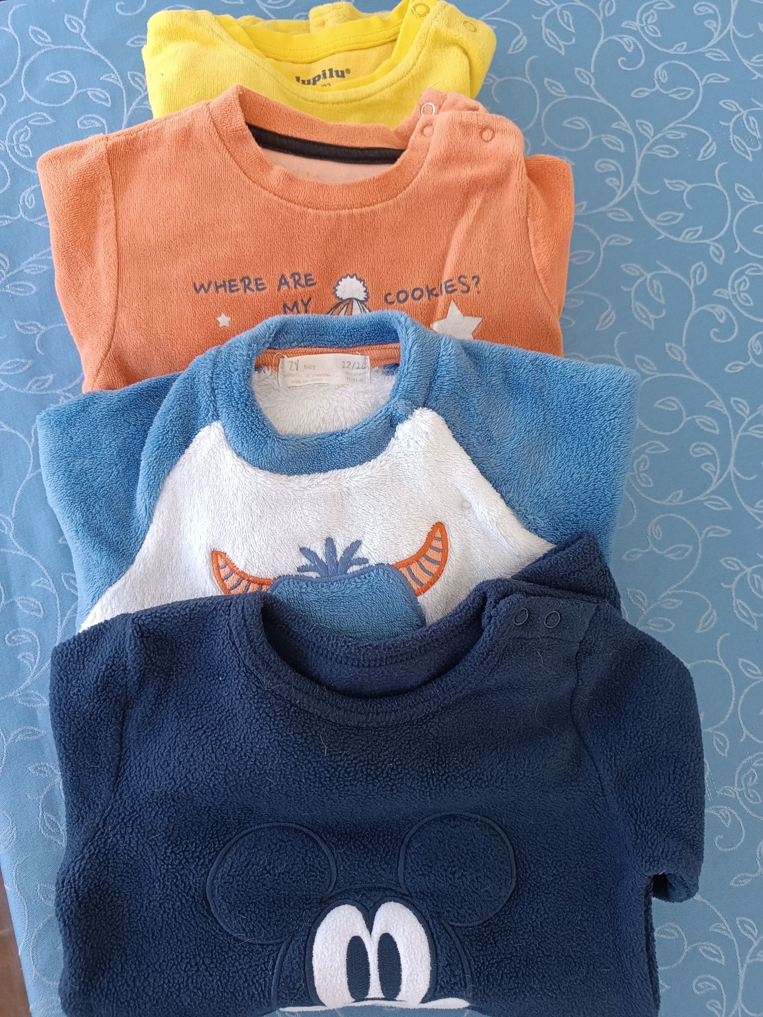 Conjunto de 4 pijamas