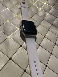 Apple Watch 4 44mm