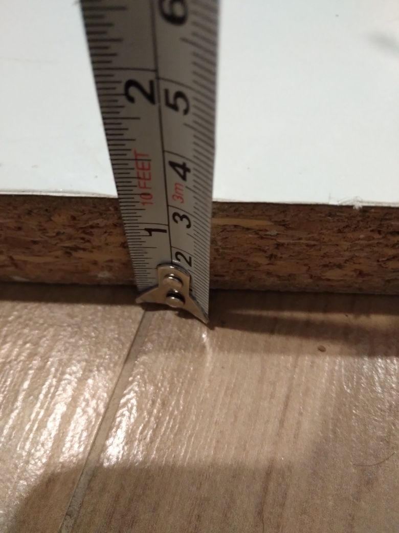 Parapet wewnetrzny gruby wymiary ok 121 x 20 x 3 cm