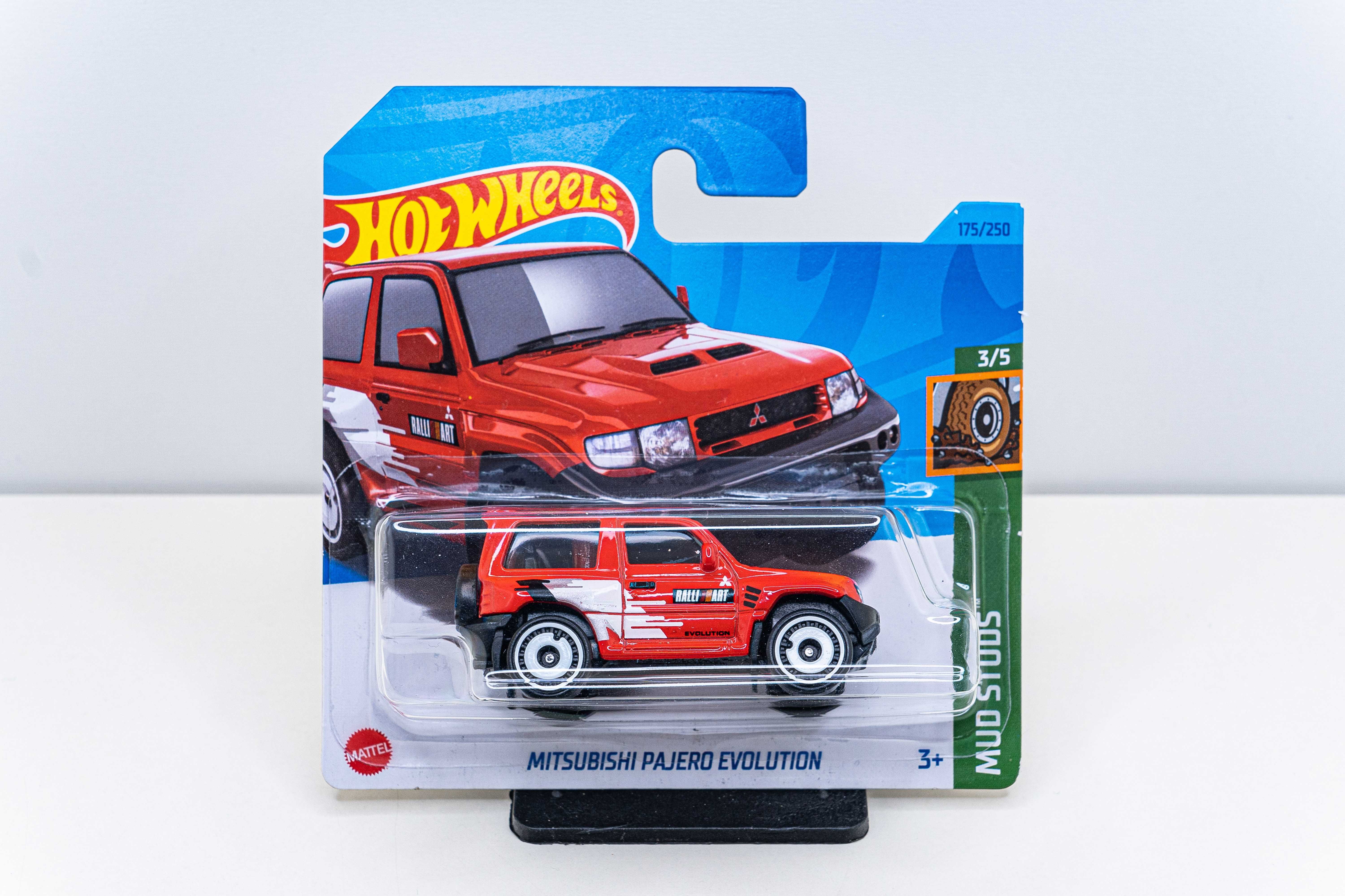 HOT WHEELS Mitsubishi Pajero Evolution 175/250 Mud Studs 3/5