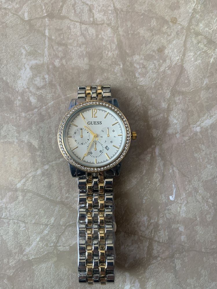 Годинник GUESS жіночий