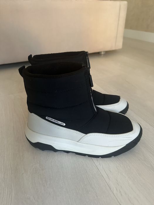Сапоги Zara для мальчика и девочки