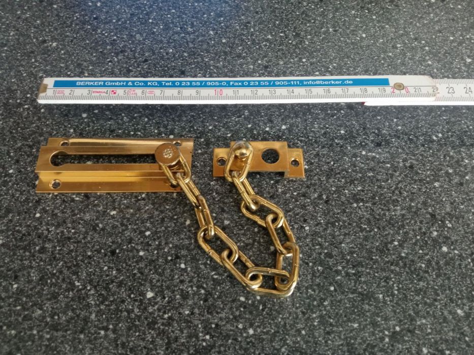 Цепочка на дверь