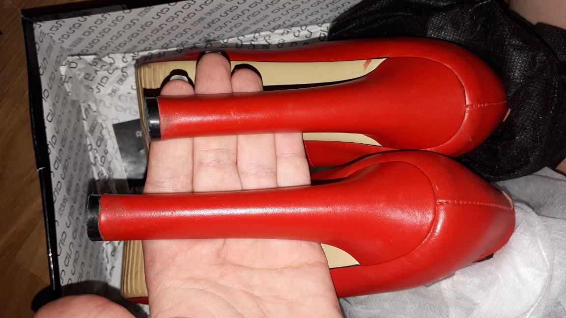 Туфлі Antonio Biaggi 37 розмір червоного кольору