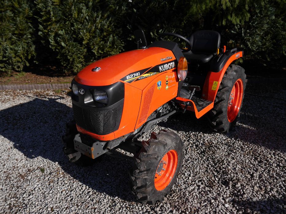 KUBOTA B2741 Neo Star 4x4 27KM Mini Traktorek Japoński Traktorado.pl