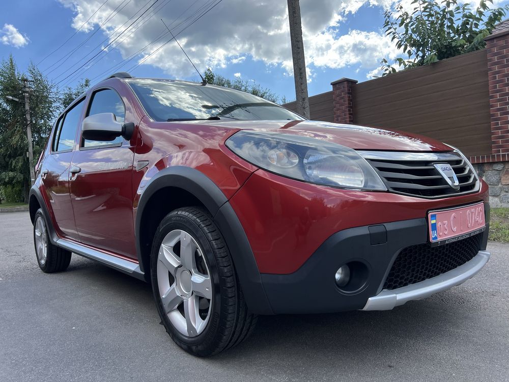 Dacia Sandero STEPWEY без пробігу по Україні Кондицiонер