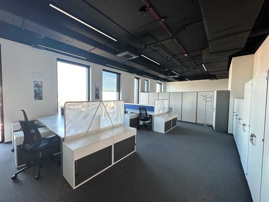 Lokal biurowy - 1000 m²  - idealne dla dużej firmy