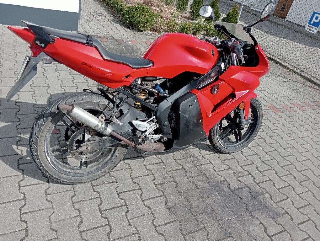 Yamaha TZR 50   motocykl