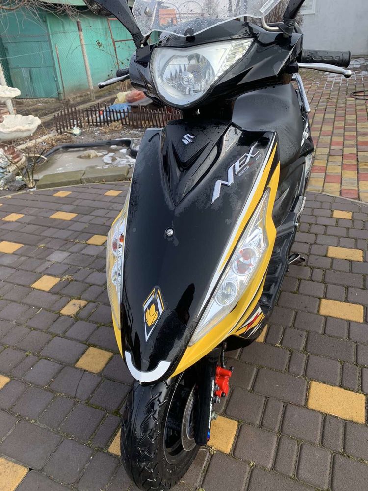 Скутер Suzuki Address 125
