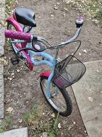Детский велосипед.на 5-8лет.18 диаметр колёс