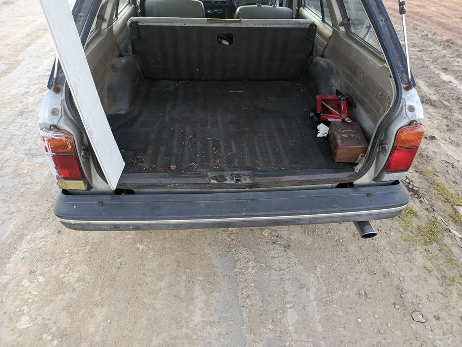 Продам nissan bluebird 1.6 бенз