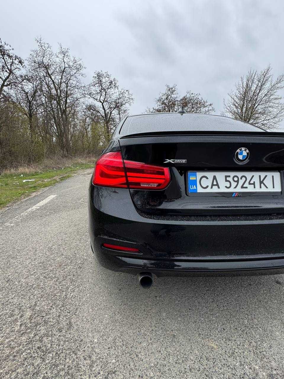 BMW F30 320 XDRIVE 2015 року