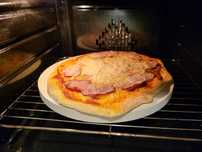 kamień do samodzielnego pieczenia pizzy w piekarniku