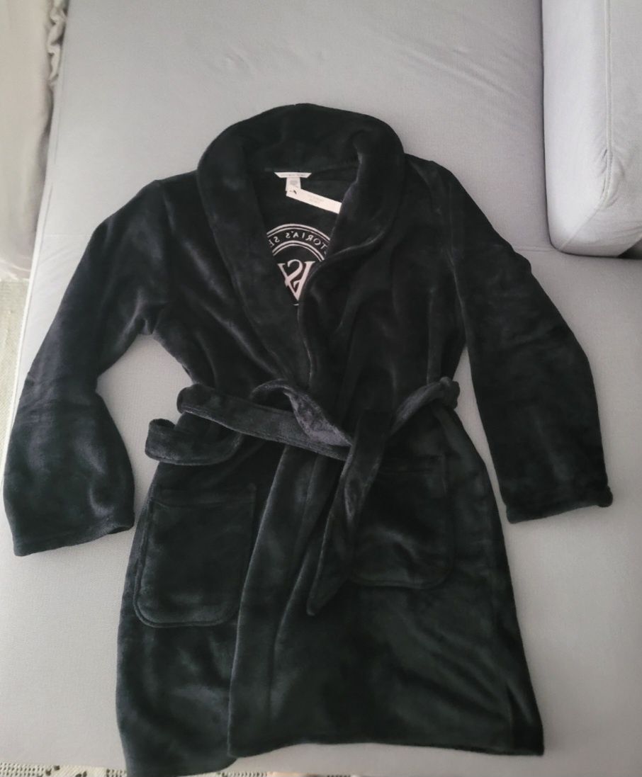 VICTORIA'S SECRET oryginalny z USA szlafrok czarny z logo XS S