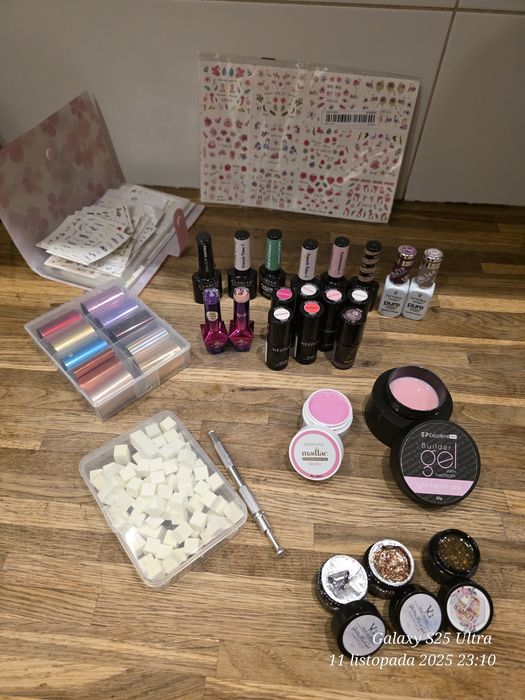 Zestaw do stylizacji paznokci