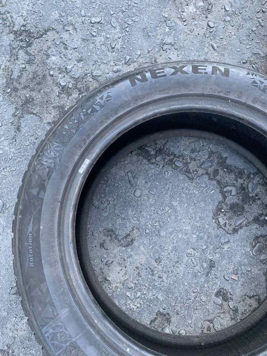 Шини 235/55 R19 Nexen зима 2022 рік 6,5  мм