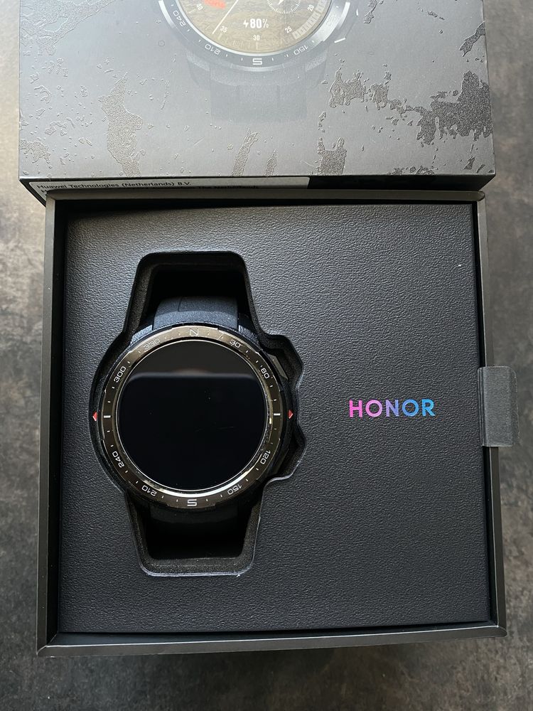 Honor watch gs pro
