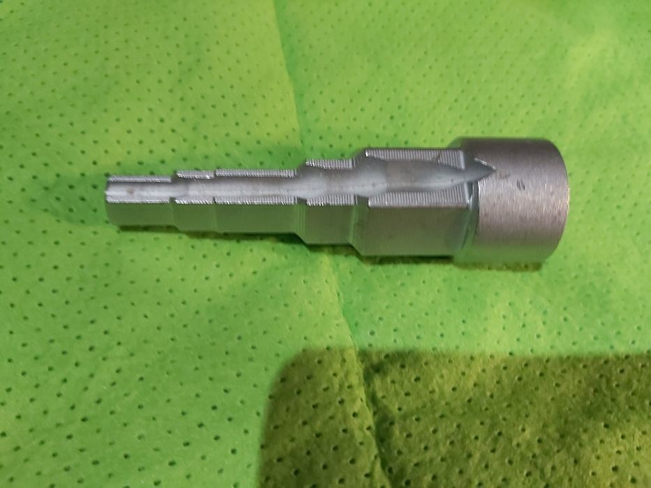 Klucz do śrubunków grzejników stopniowy 1/2 Richmann C 7595