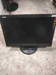Monitor Asus 17 stan dobry :)