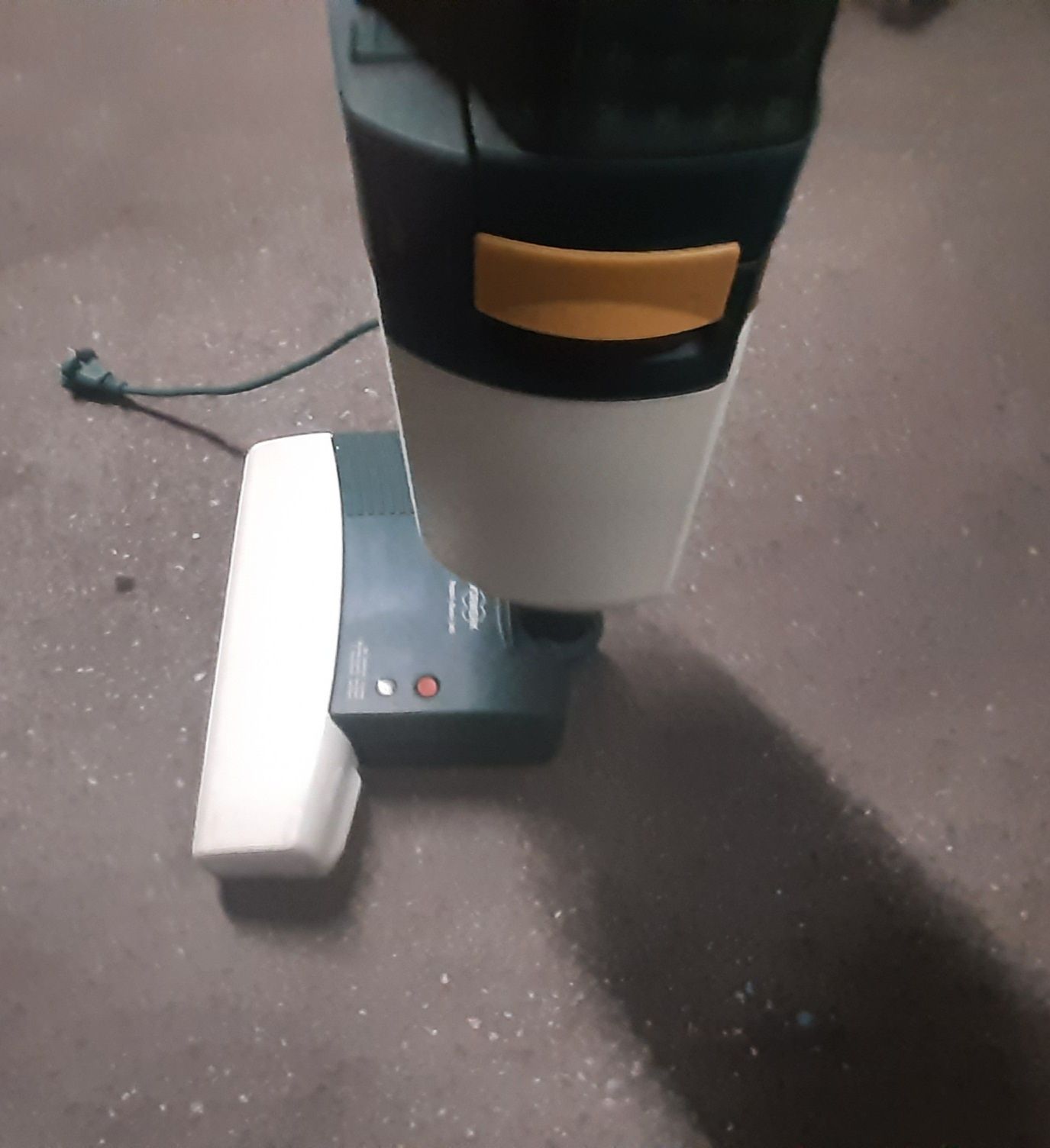 Фирменный пылесос Vorwerk