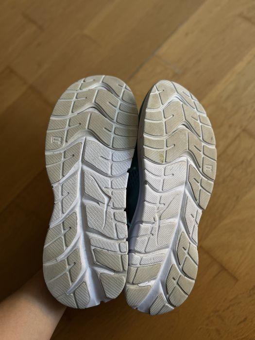 Кросівки hoka бігові , фітнес, тренажерка