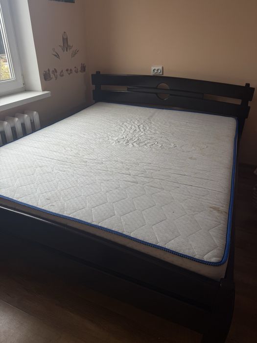 Ліжко двоспальне+ матрас