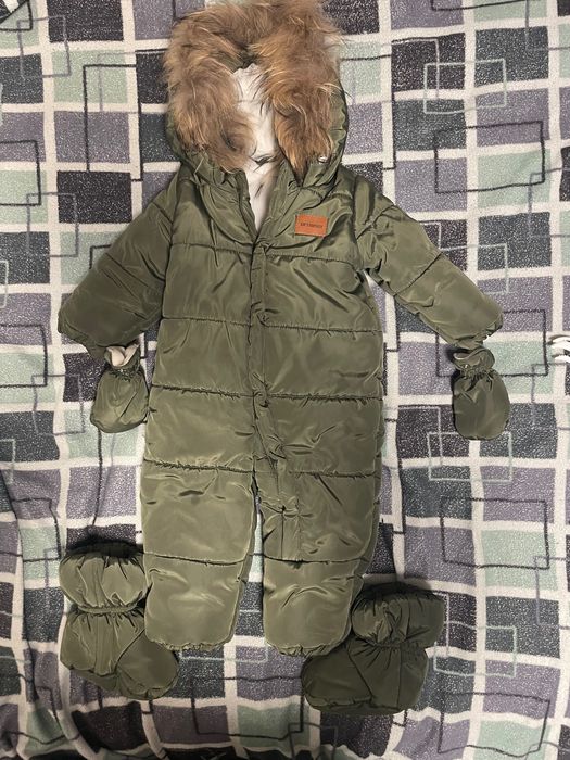 Дитячий зимовий комбінезон на зріст 74-80 ідеальний стан, ціна 800 грн