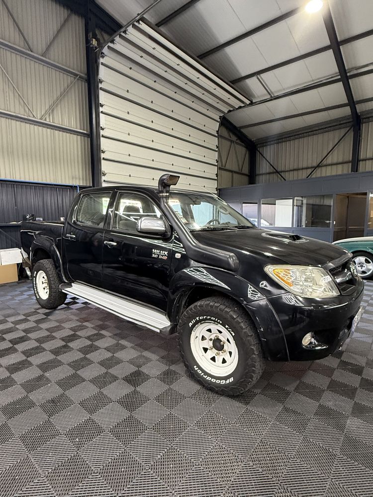 Toyota Hilux 3.0
