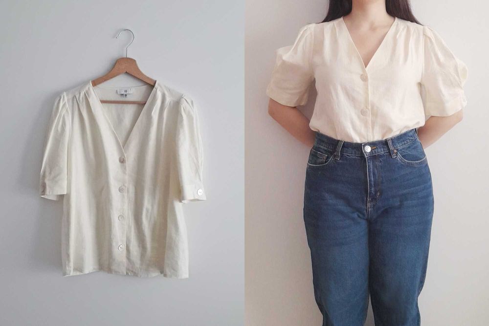 Camisa em tom cru com mangas abalonadas (tam. 40/42)