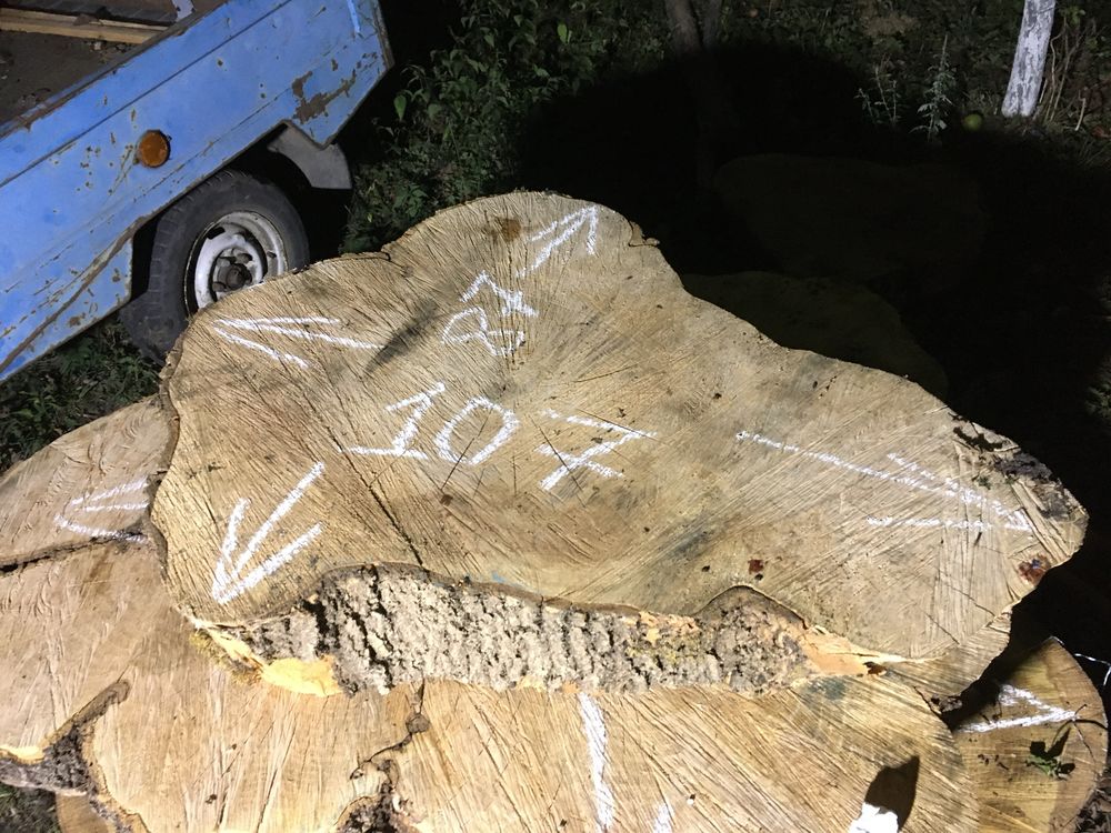Слеби і зпили торцеві дуб та ясен ,на столи,стільниці