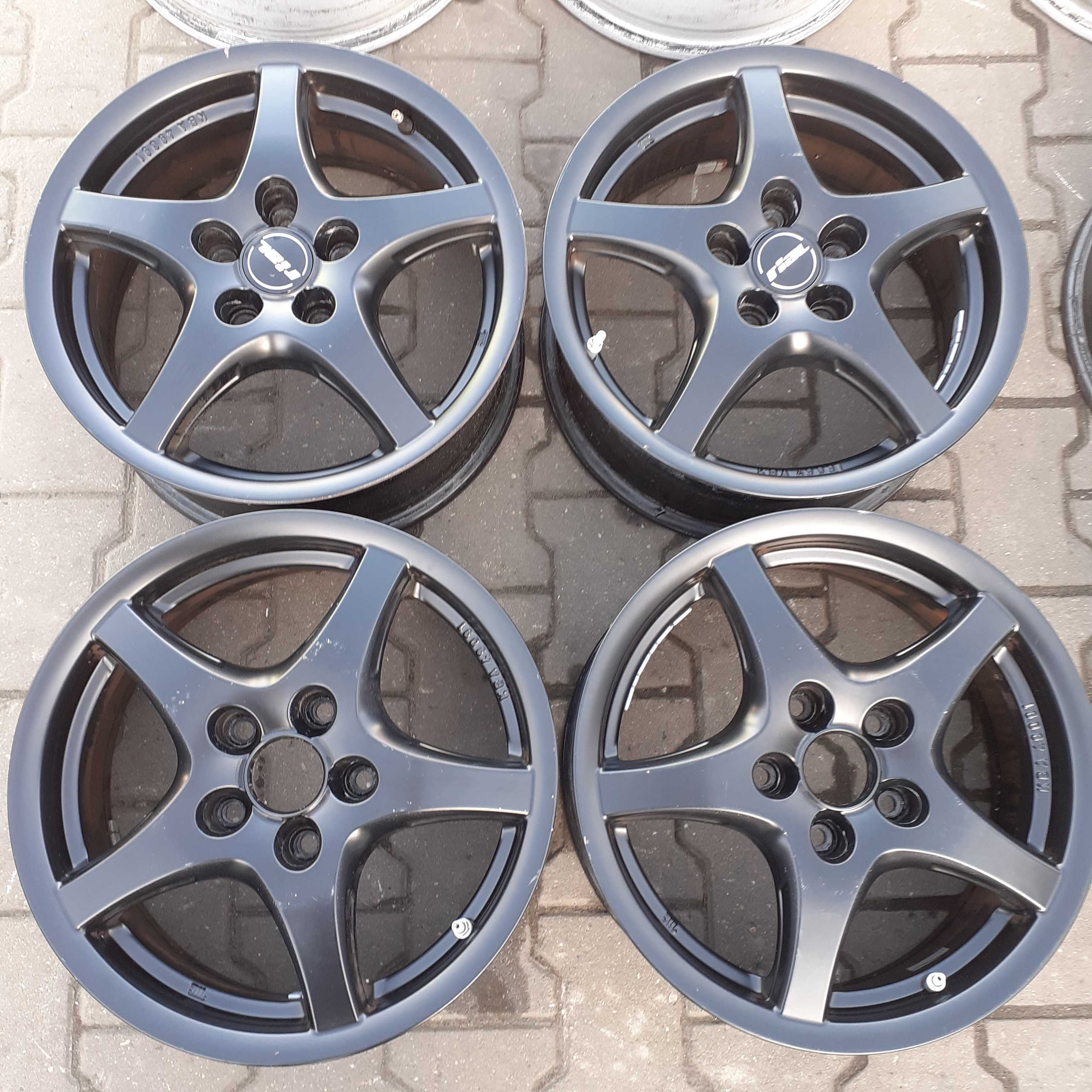 Felgi aluminiowe RIAL 5x114,3  6,5Jx16 ET45 Nr 60