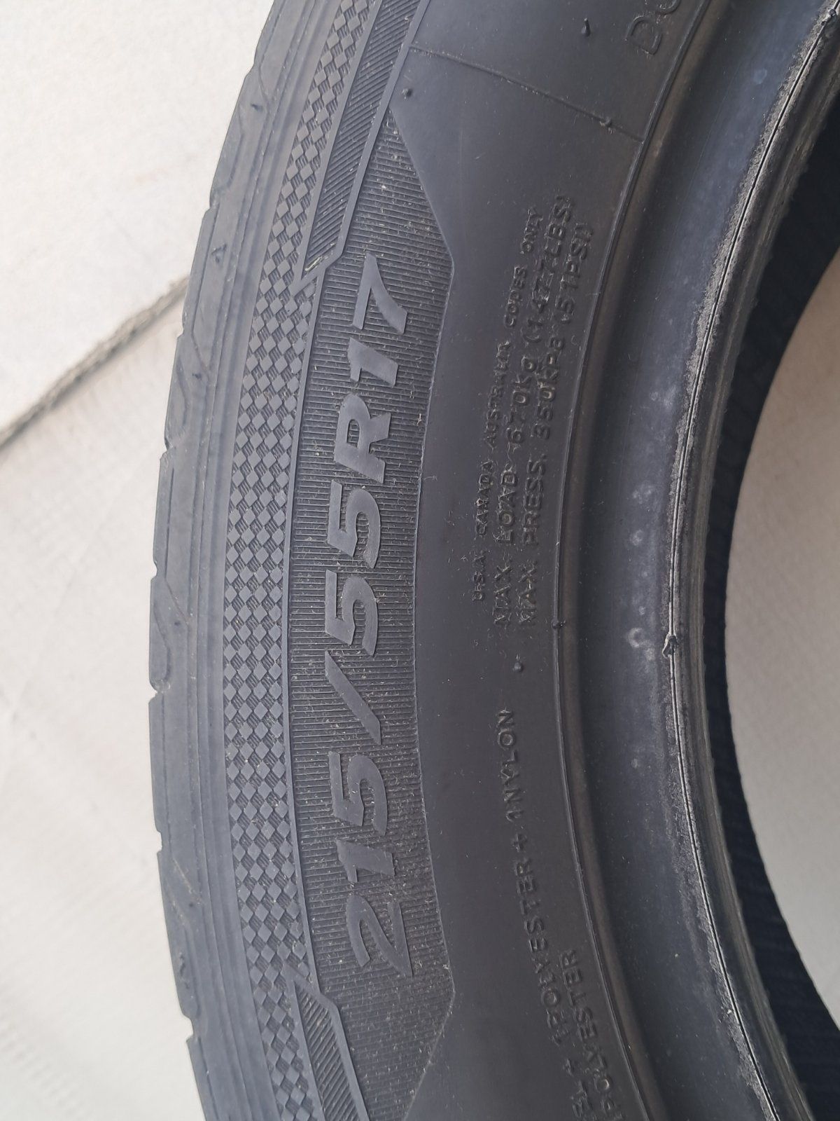 Пара шин. 215×55 R17 Hankook ventus prime 3.