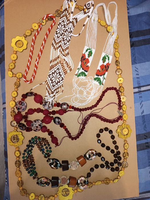 Біжутерія на любий смак