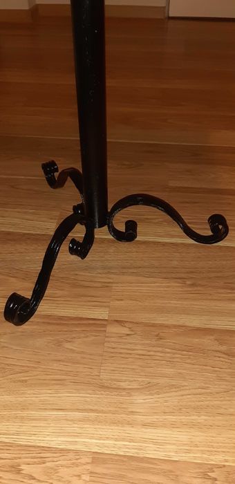 Stolik blat ¹z naturalnego kamienia  60 x 60 cm