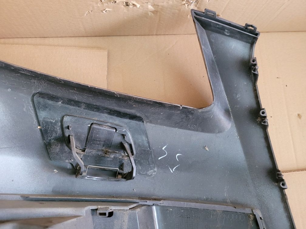 Zderzak przedni narożnik lewy AUDI Q5 8R halogen kratka 08-12