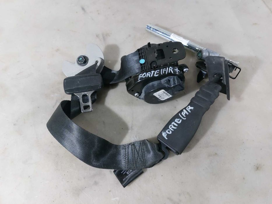 Kia Forte 14-18 Пассажирский ремень безопасности / Форте