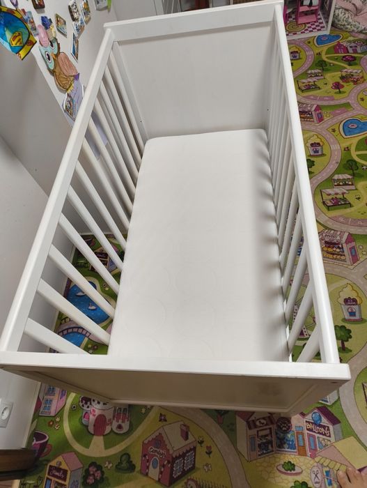 Sundvik łóżeczko dziecięce 120x60 z materacem JATTETROTT