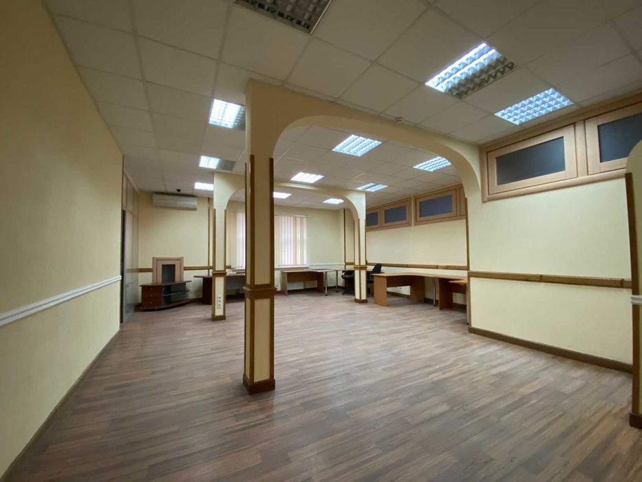 Офисное Здание 1660м.кв.Саксаганского.Печерск.Цена Обсуждается.БЕЗ%